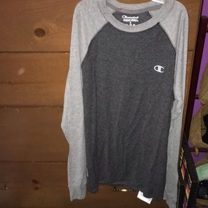 Men’s long sleeve shirt